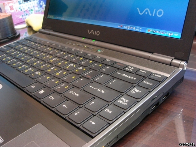 SONY VAIO SZ系列鍵盤部份的配置
