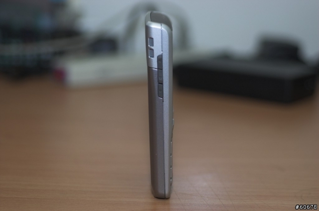 [HOT]Nokia E61 GSM+WCDMA 雙模手機