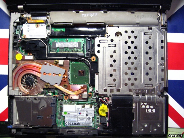 [分享] IBM T43 14.1" SXGA+ 1400x1050 LCD 換裝記