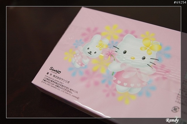 [分享]捨不得咬下去的超可愛Hello Kitty巧克力