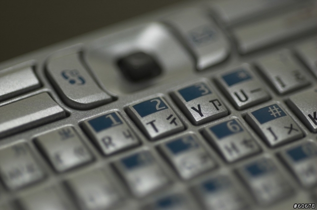 [HOT]Nokia E61 GSM+WCDMA 雙模手機