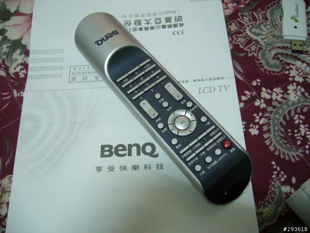 BENQ最新型32吋液晶電視VL3231心得!!7/2 XBOX360更新後VGA圖