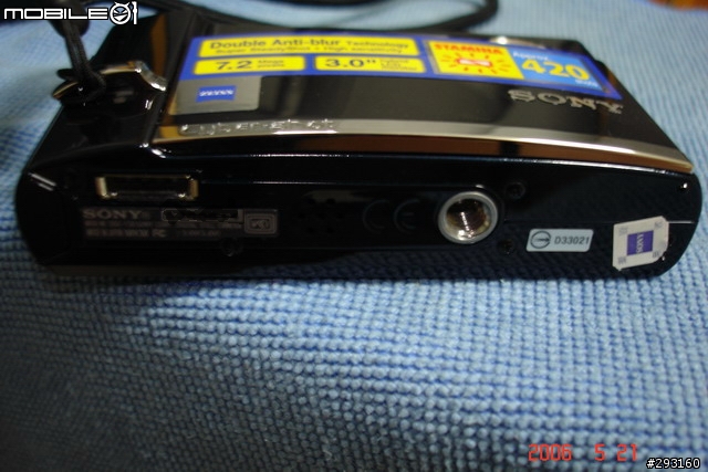 [分享]今日購入的全新SONY T30※台灣新力公司貨保固18月