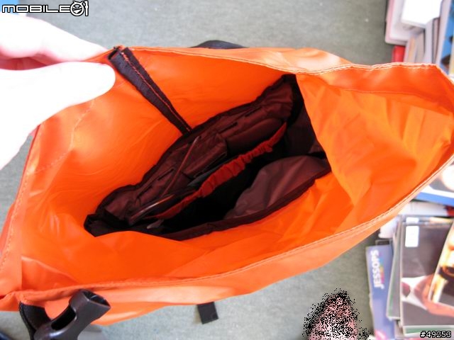[逸品分享] Karrimor Hydr8 35 包包