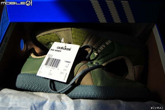 [分享] 和平的象徵-Adidas BW Army(全球限定250雙)