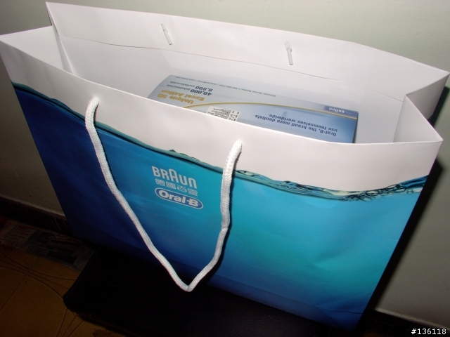 [分享] 德國百靈歐樂B數位極淨頂極電動牙刷  Oral-B® Triumph™ ProfessionalCare™ 9000