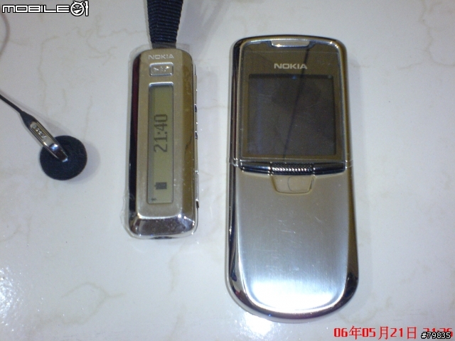 [分享]白色的Vertu─Vertu Ascent White Special Edition(增加了功能表照片)
