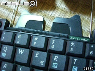 [分享] HP 原廠藍芽鍵盤 (HP iPAQ Bluetooth Folding Keyboard)