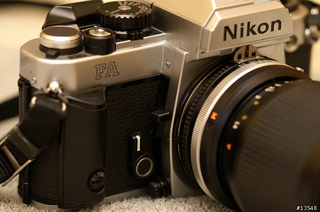 [分享] Nikon 經典絕版銘機： FA  (圖多哦！)