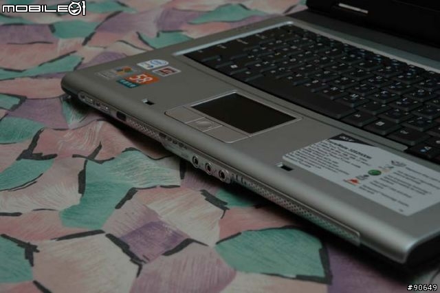 [分享]ACER TravelMate 3282 開箱報告 ~~~已補上效能測試