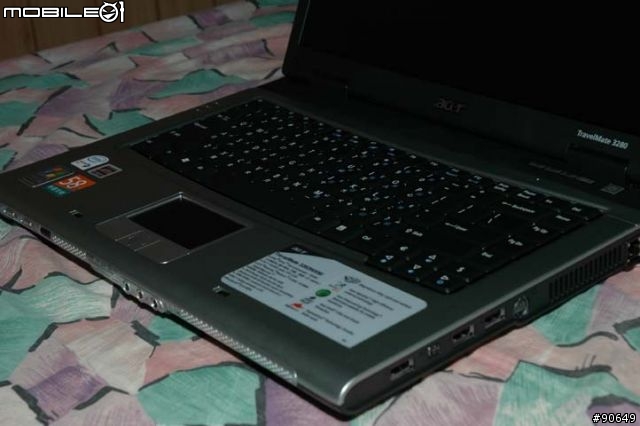 [分享]ACER TravelMate 3282 開箱報告 ~~~已補上效能測試