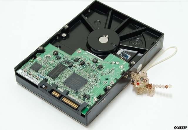 Maxtor最後榮譽-DiamondMax 10 250GB SATAII 16MB效能剖析
