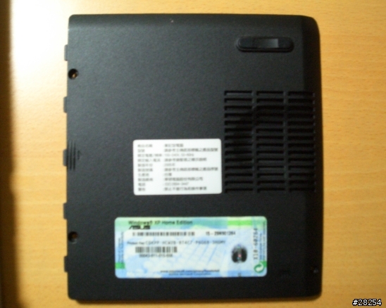 [請益]ASUS M24c6很怪的風扇口問題(有拆解圖)