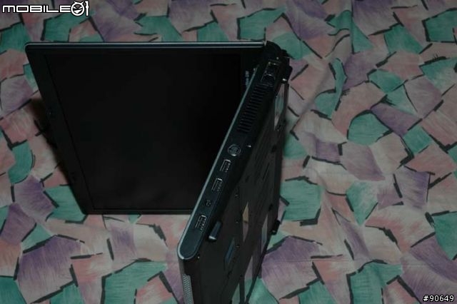 [分享]ACER TravelMate 3282 開箱報告 ~~~已補上效能測試