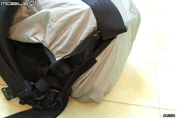 [分享] Lowepro Compact AW 相機包 與 Lowepro Backpack Harness