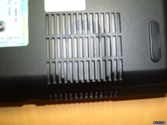 [請益]ASUS M24c6很怪的風扇口問題(有拆解圖)