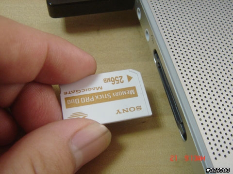 [APIOTEK] 給MacBook Pro用的 12合1讀卡機 小小測試報告