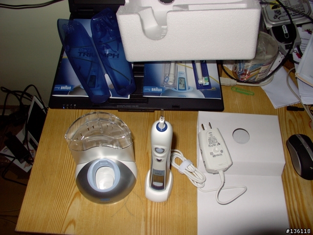 [分享] 德國百靈歐樂B數位極淨頂極電動牙刷  Oral-B® Triumph™ ProfessionalCare™ 9000