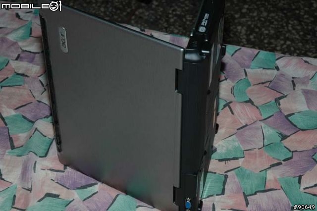 [分享]ACER TravelMate 3282 開箱報告 ~~~已補上效能測試