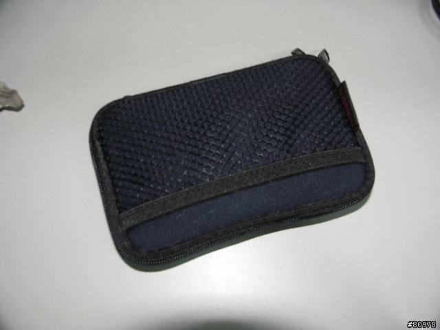 (分享)ipaq 4700可以合身的防振袋(含厚電)
