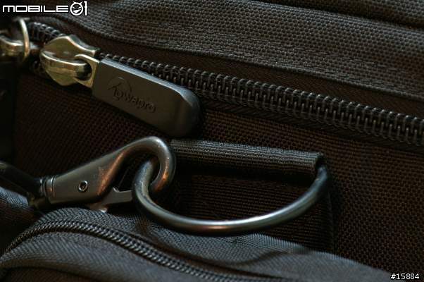 [分享] Lowepro Compact AW 相機包 與 Lowepro Backpack Harness