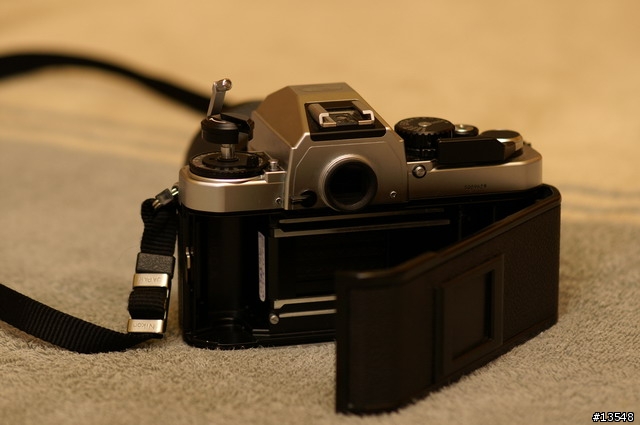 [分享] Nikon 經典絕版銘機： FA  (圖多哦！)