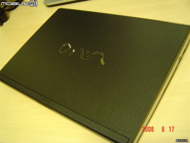 [分享]SONY VAIO SZ-23 開箱報告!!!