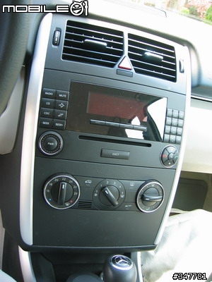 Mercedes Benz B200 試乘