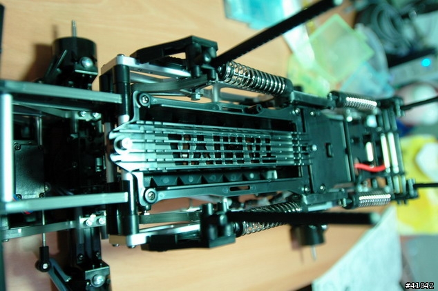 Tamiya 大腳遙控車  不知是買給兒子玩?還是我自己玩的玩具?