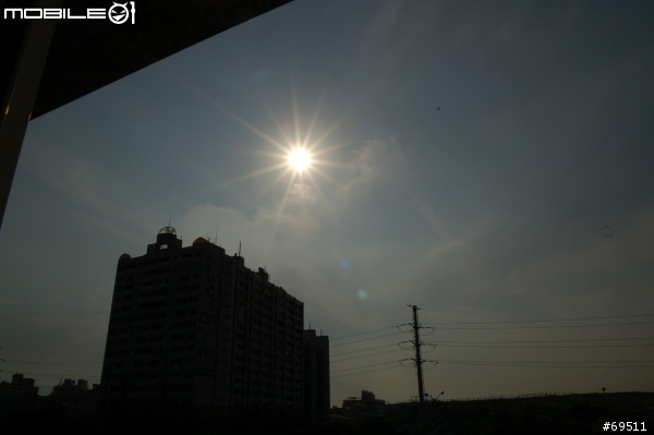 [分享]Nikon 12-24 Sigma 17-70 Nikon 18-200廣角端日光星芒