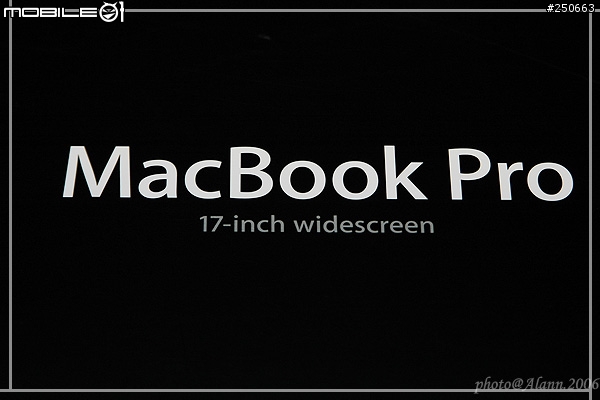 [分享][拆箱] MBP 17"(圖多)