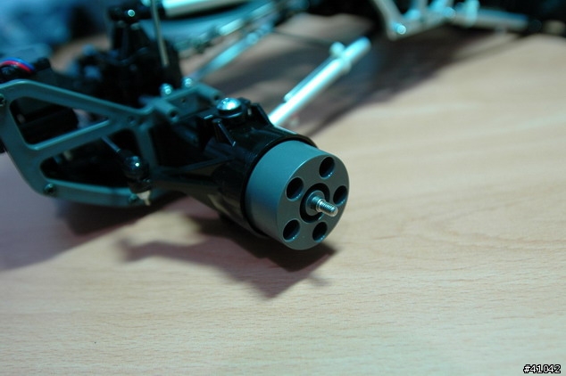 Tamiya 大腳遙控車  不知是買給兒子玩?還是我自己玩的玩具?