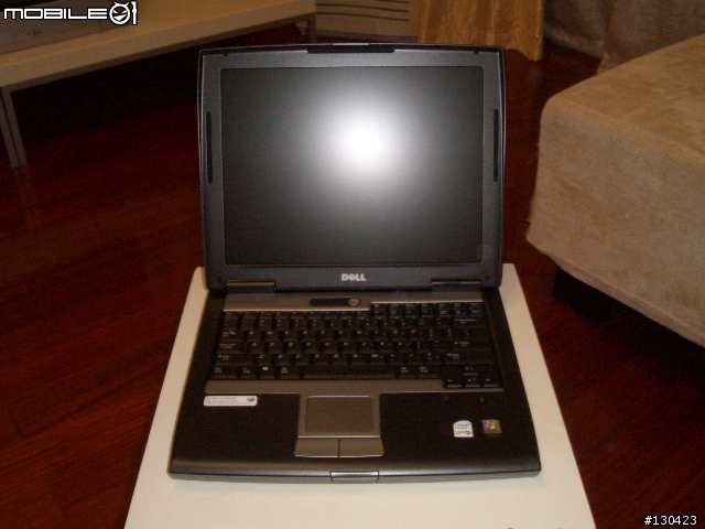[黑與灰的交錯] DELL Latitude D520 開箱報告