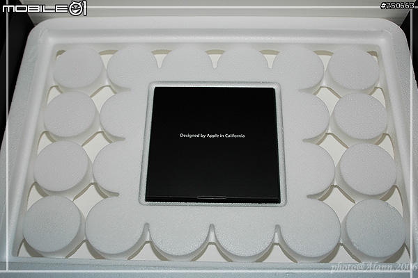[分享][拆箱] MBP 17"(圖多)