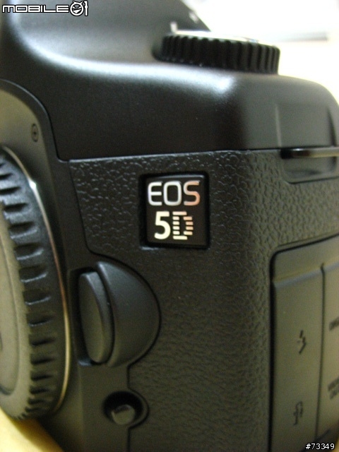 [非勸敗] 解放你鏡頭的全部實力,錢井深 Canon Eos 5D  [開箱兼小測]