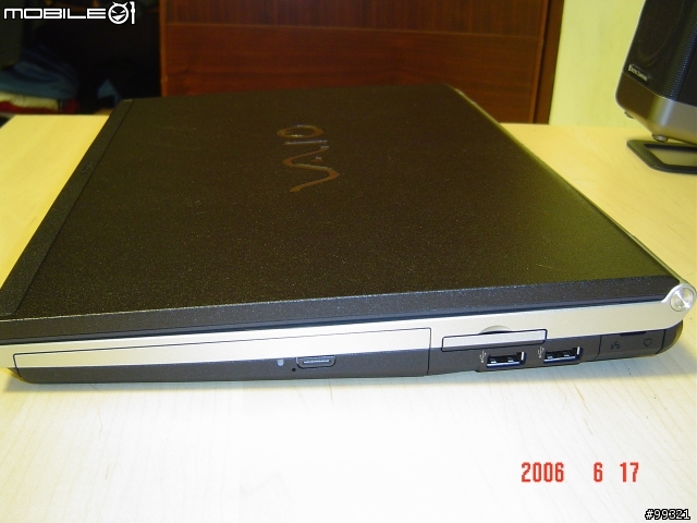 [分享]SONY VAIO SZ-23 開箱報告!!!