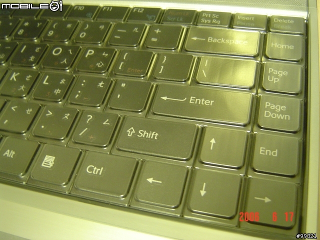 [分享]SONY VAIO SZ-23 開箱報告!!!