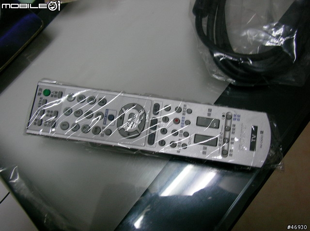 開箱分享 Sony 32吋液晶電視 S32A10