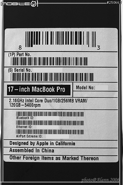 [分享][拆箱] MBP 17"(圖多)