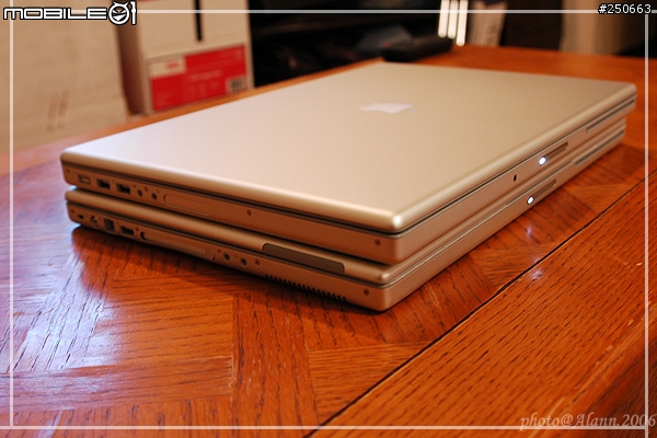[分享][拆箱] MBP 17"(圖多)