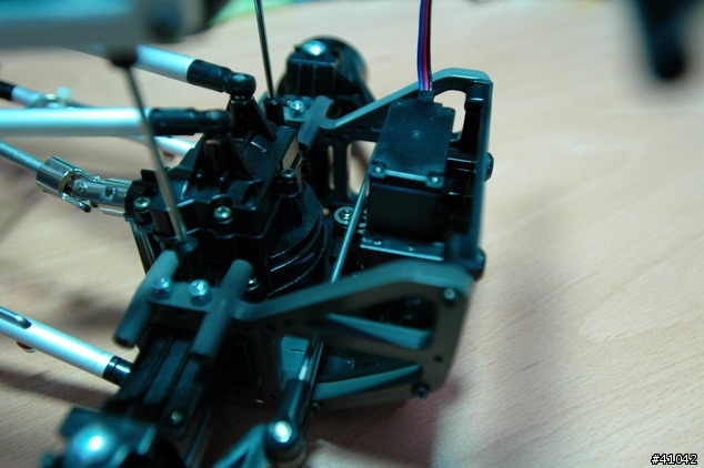 Tamiya 大腳遙控車  不知是買給兒子玩?還是我自己玩的玩具?