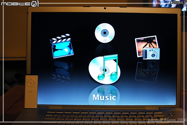 [分享][拆箱] MBP 17"(圖多)