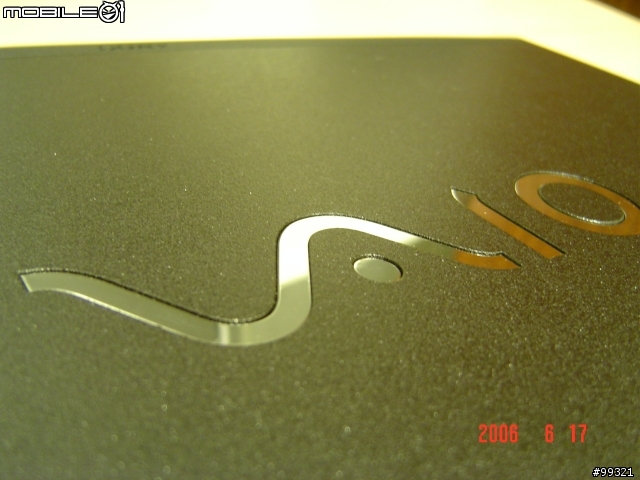 [分享]SONY VAIO SZ-23 開箱報告!!!