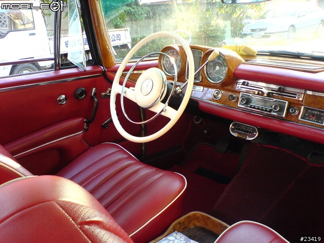 [分享] 1961-W111 老賓士
