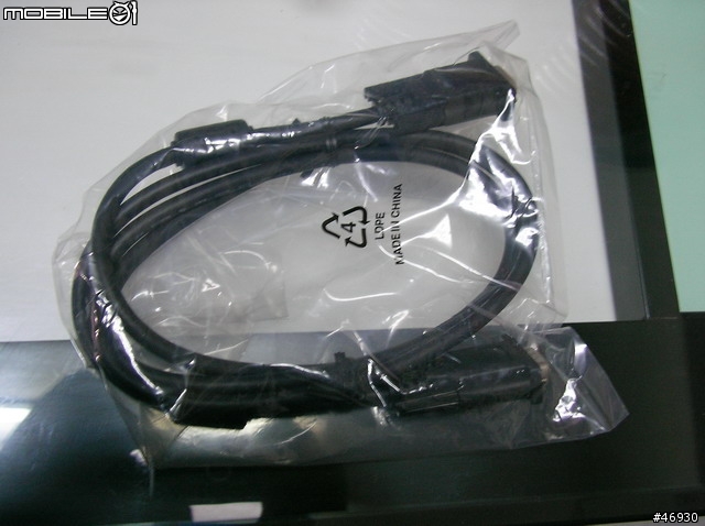 開箱分享 Sony 32吋液晶電視 S32A10