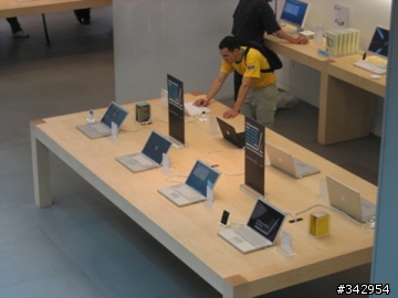 new york city Soho apple store