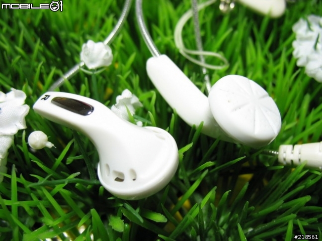 [分享] Funtwist D-chord 90/藍莓派 MP3