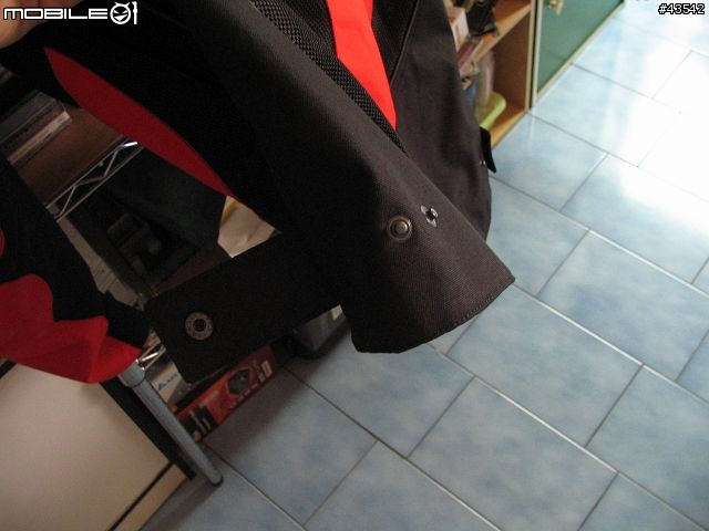 [人身部品]Alpinestars T-VENOM AIR-FLO 防摔衣（圖多注意）