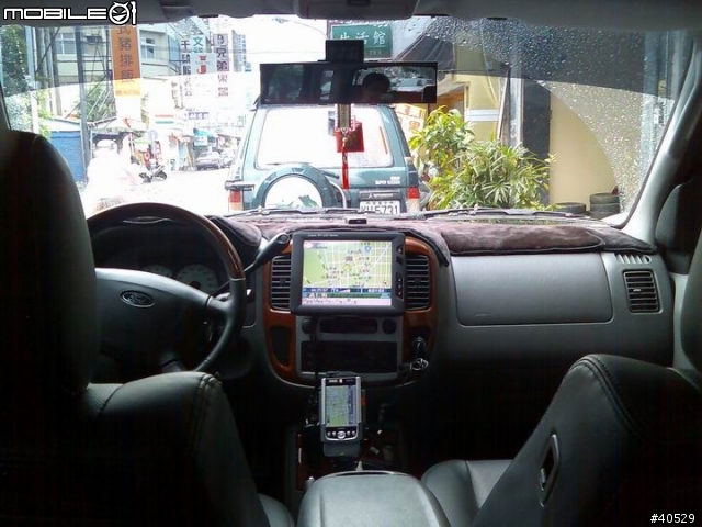 PDA 偽裝成車機??