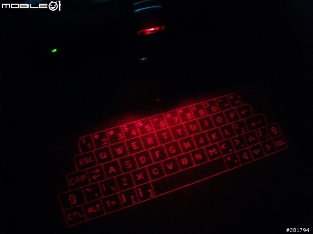 [分享] 藍芽。鐳射。鍵盤 iTech Bluetooth Virtual Keyboard